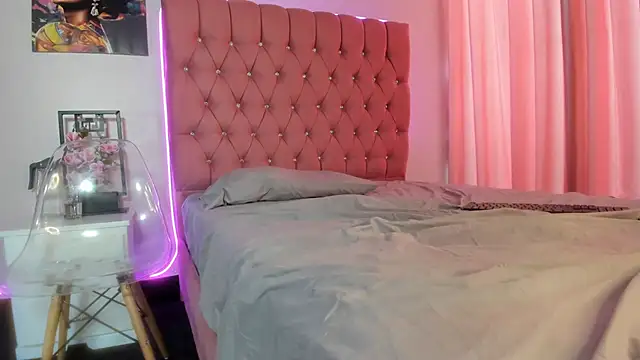 VanillaFlo Live XXX-Chat