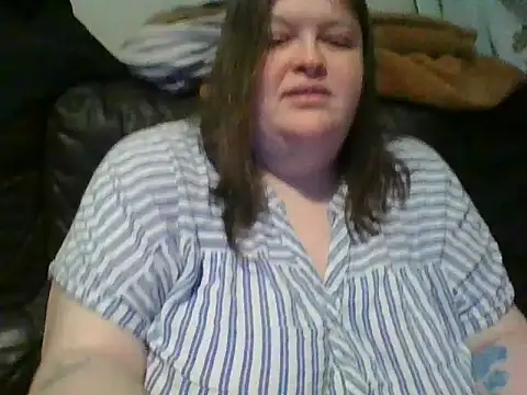 CurvyKirstiesX Live XXX Chat