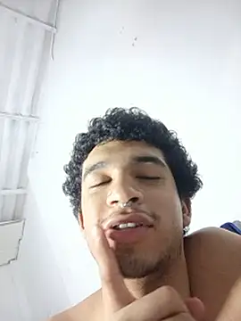 Danuwu_ Chat XXX live