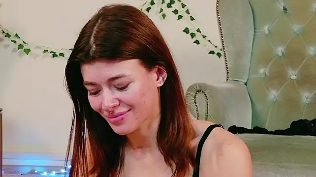 دردشة Rose_Staim الجنسية المباشرة