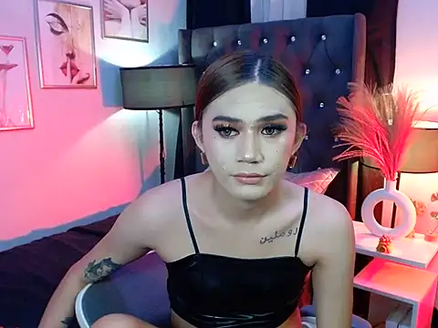Chat +18 de MarieWanah ao vivo