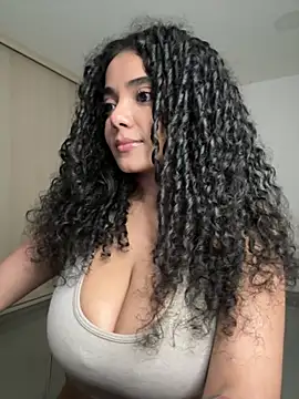 Curlyierr 라이브 XXX 채팅