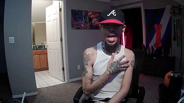 Michigan9000 Live XXX-Chat