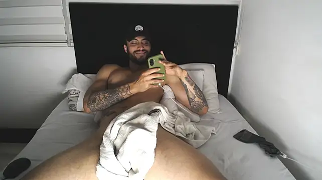 ClayBrown Chat XXX live