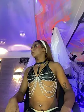 AshleyThenison XXX чат на живо