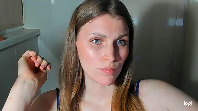 JuliaMuuun Live XXX Chat