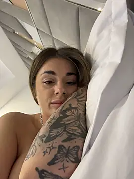 IsabellaEtthan 现场XXX聊天