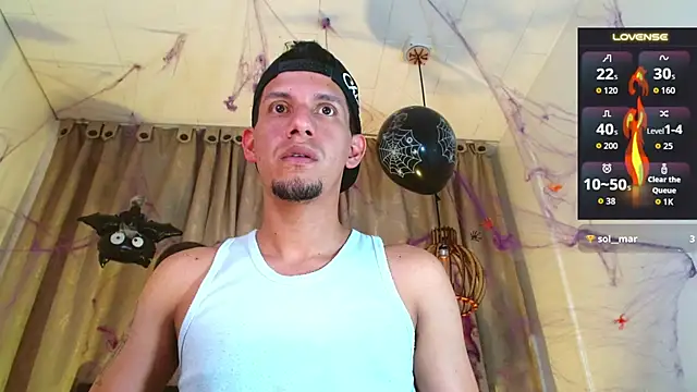 Chat +18 de _Dominic_Smith_ ao vivo