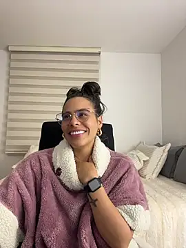 alessia-ferrer1 Chat XXX live
