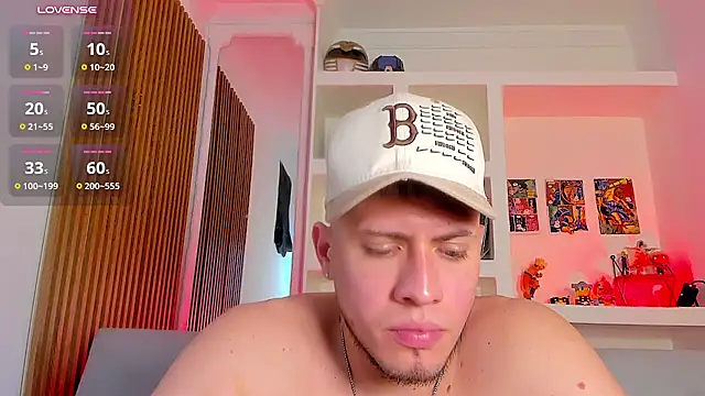 SebastianMaximoff_ Adlı Modelin Canlı XXX Sohbeti
