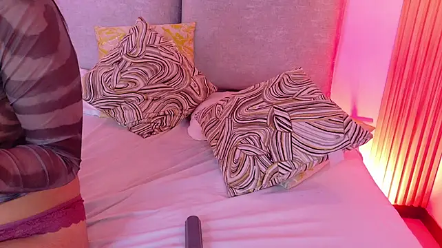 MillaJames_ Live XXX Chat