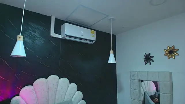 دردشة kissme_luna الجنسية المباشرة