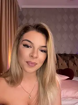KimmBliss Live XXX Chat