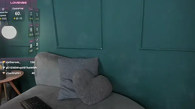 دردشة Milan_saint الجنسية المباشرة