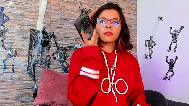 nath_redrex's Live XXX Chat