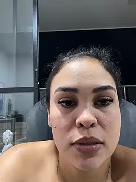 FOX_LATINA Chat XXX in diretta