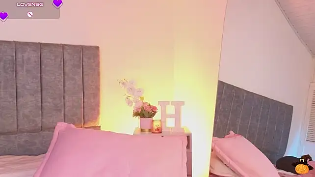 XXX chat uživo modela Sara_Blazee