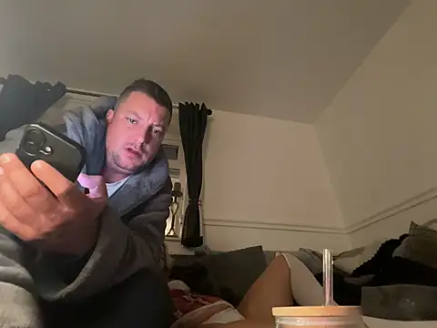 MrandMiss4Life's Live XXX Chat