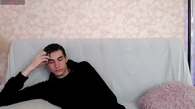 XXX chat uživo modela DeanWilde