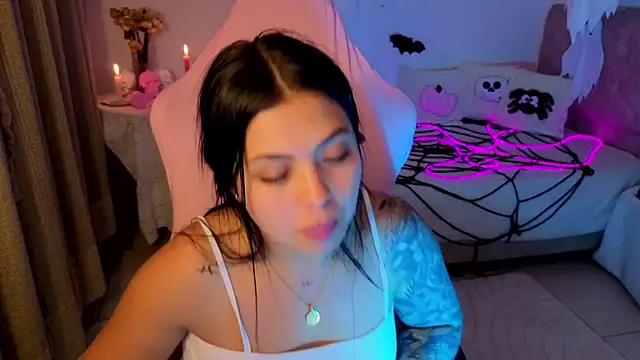 Онлайн чат XXX Victoryyy_