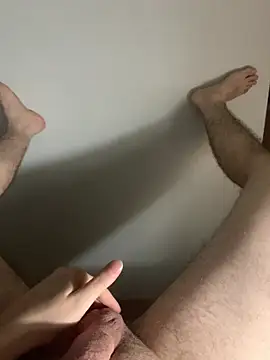 Erenn34 Adlı Modelin Canlı XXX Sohbeti