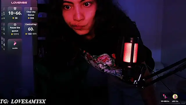 LovelyamyyのライブXXXチャット