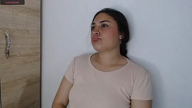 دردشة -brendda- الجنسية المباشرة