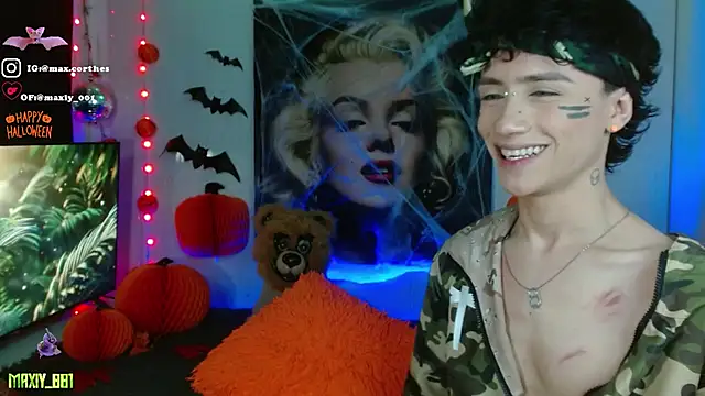 maxiy_001 Live XXX-Chat