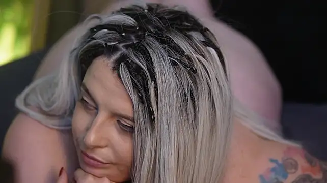 Chat +18 de TiffanyTaboo ao vivo