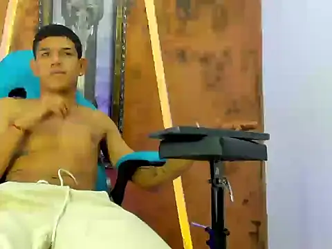 KALVIN_C Chat XXX live
