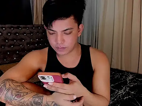 دردشة AsianSweet_Cummer الجنسية المباشر ة