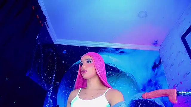 SamiraHot1 Adlı Modelin Canlı XXX Sohbeti