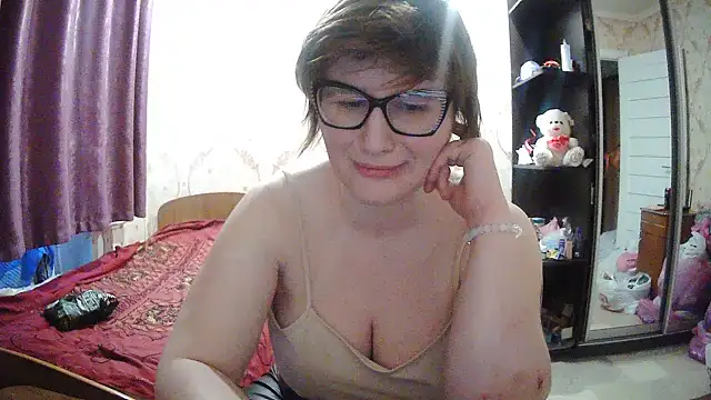 Jolinaha XXX чат на живо