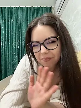 Chatroom XXX en direct de KaylaLewyss