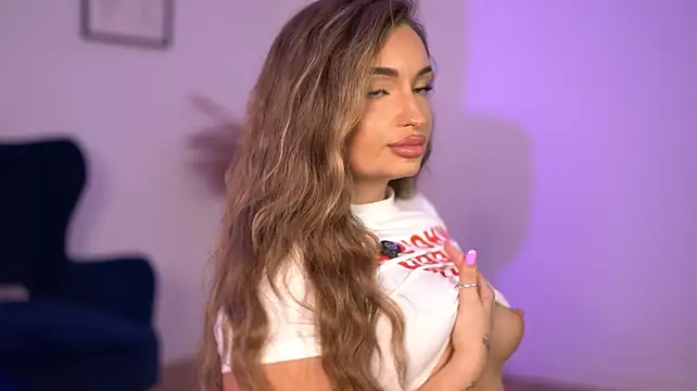 MillaSerene_ live XXX chat