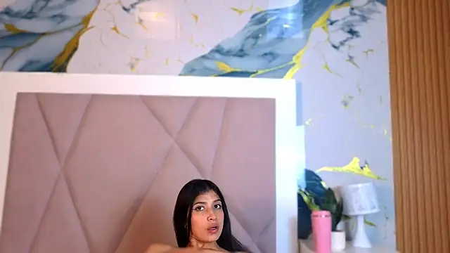 NaiaSanders Chat XXX live