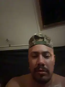 Docthebull Chat XXX in diretta