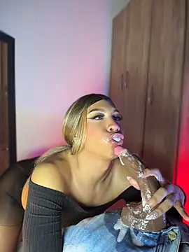 دردشة Andy_Blake_ الجنسية المباشرة