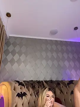 KimmBliss Live XXX Chat