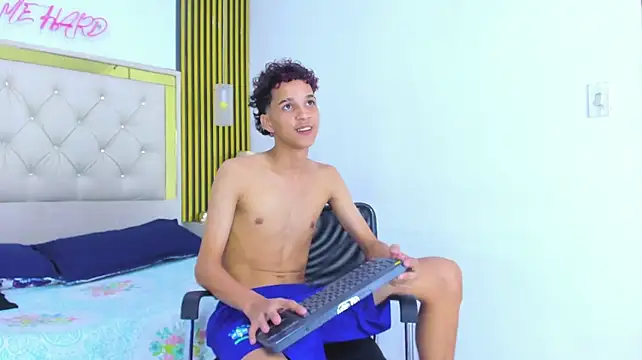 Chat XXX en directo de JustinSecret