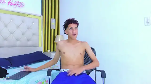 JustinSecret live XXX chat