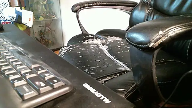 ballsdeep1131's Live XXX Chat