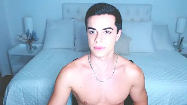 mr_hunterx XXX чат на живо
