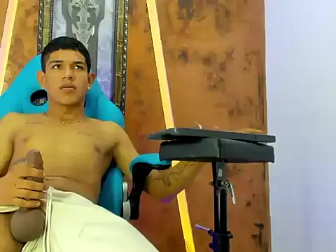 Chat XXX ao vivo de KALVIN_C