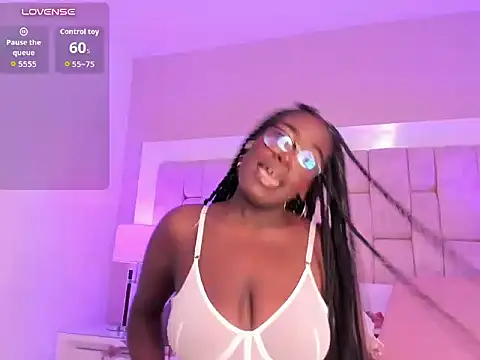 SheylaMunn Chat XXX in diretta