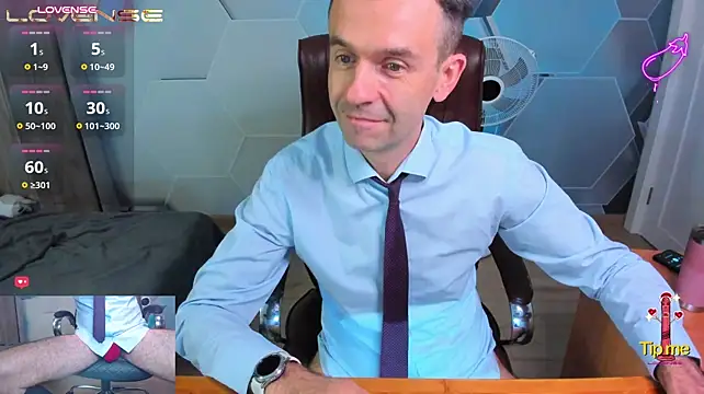 Chat XXX Live SteveTiger