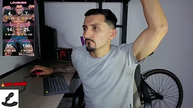 Marck_Muscle Chat XXX live