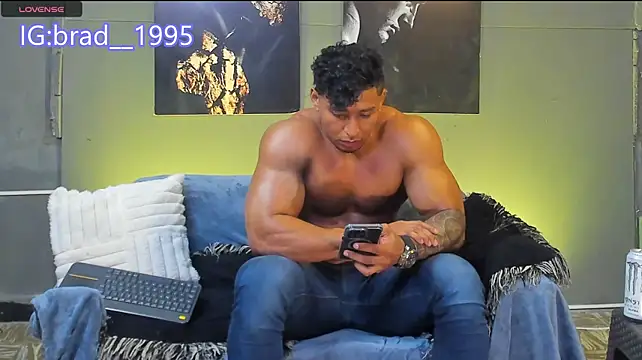 Chat XXX Live bradley_smith