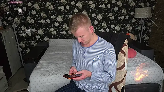Chat XXX en directo de Vuitton