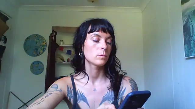 PixieCatFairy's Webcam Show